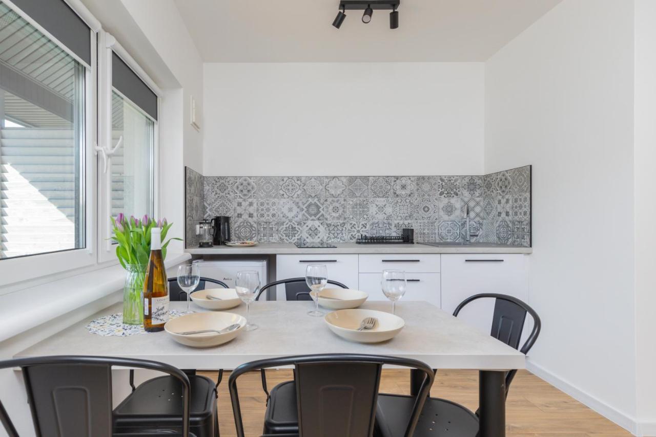Seaside Escape Pet Friendly Apartments Mielenko By Noclegi Renters 外观 照片