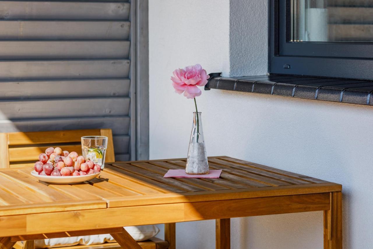 Seaside Escape Pet Friendly Apartments Mielenko By Noclegi Renters 外观 照片